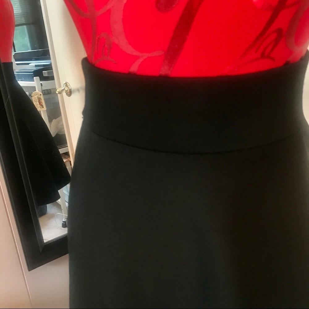 Ann Taylor Black Circle Skirt - Picture 5 of 6